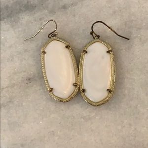 Kendra Scott Elle earrings